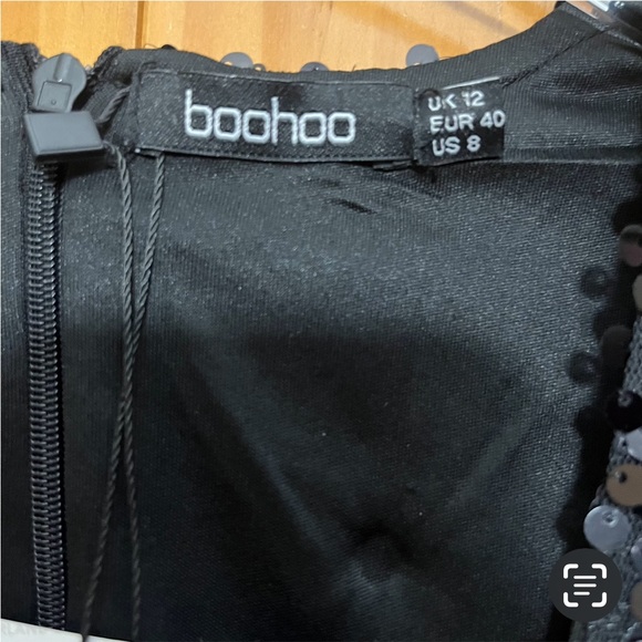 Boohoo Black Deep Plunge Sequined Bodycon Dress Size 8 NWT - Picture 2 of 10